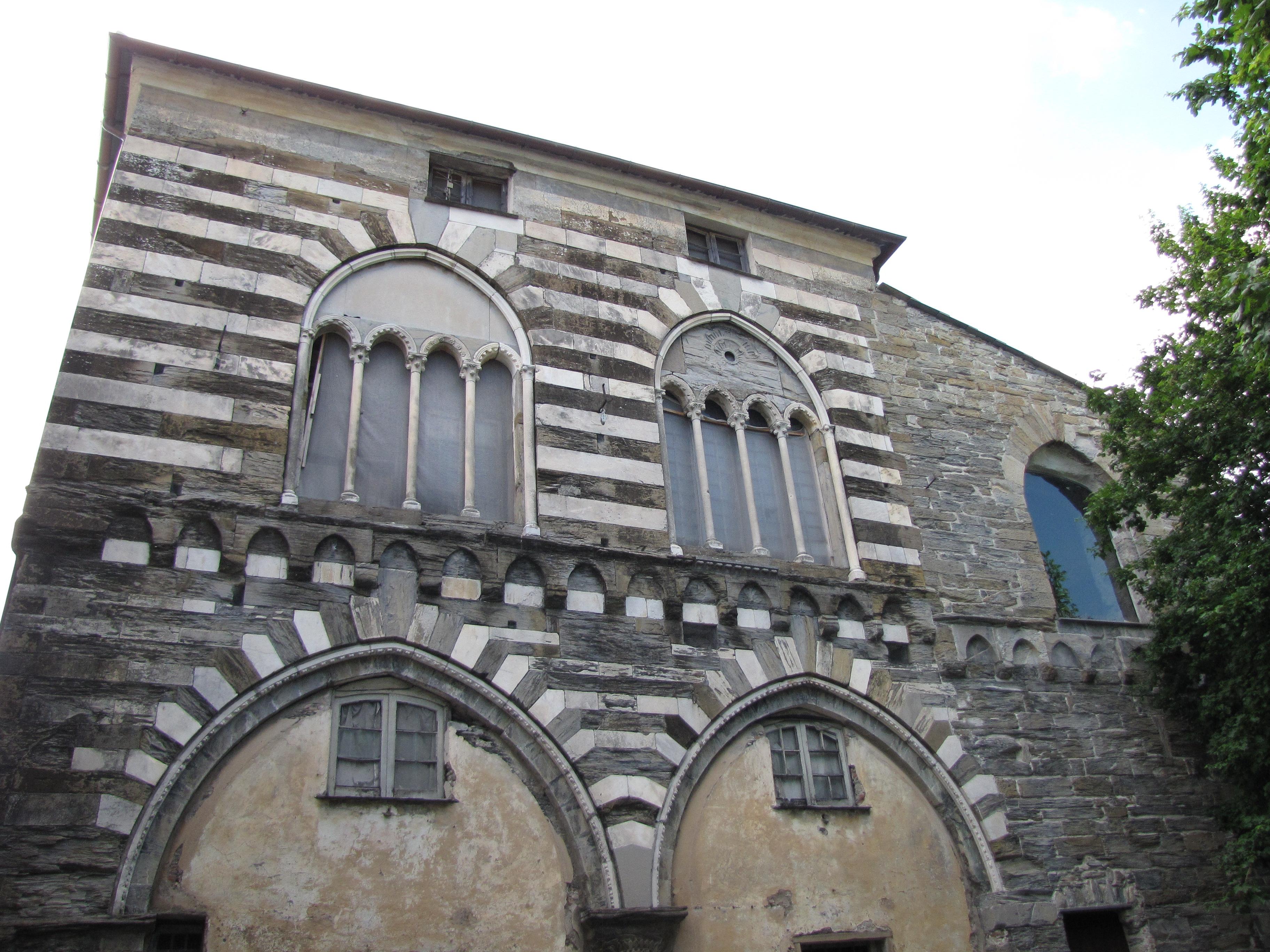 Basilica di San Salvatore dei Fieschi – …nei dintorni