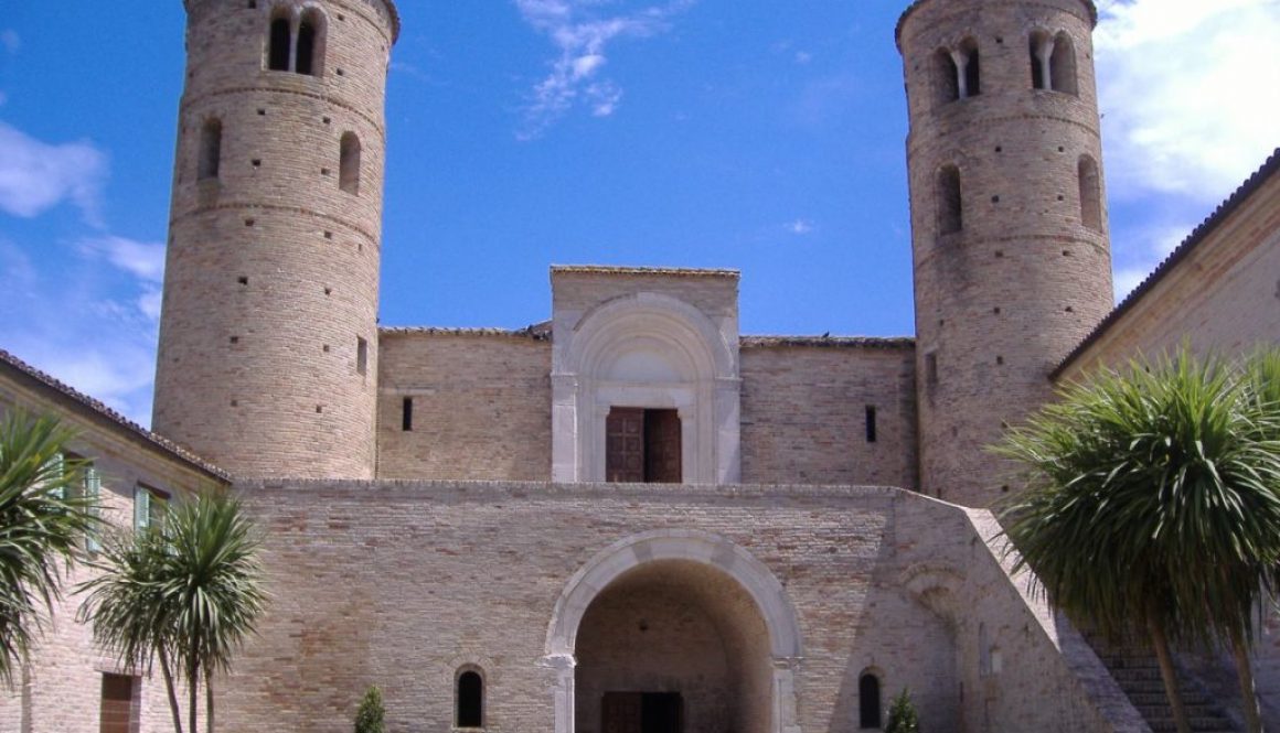 ABBAZIA SAN CLAUDIO AL CHIENTIS_02